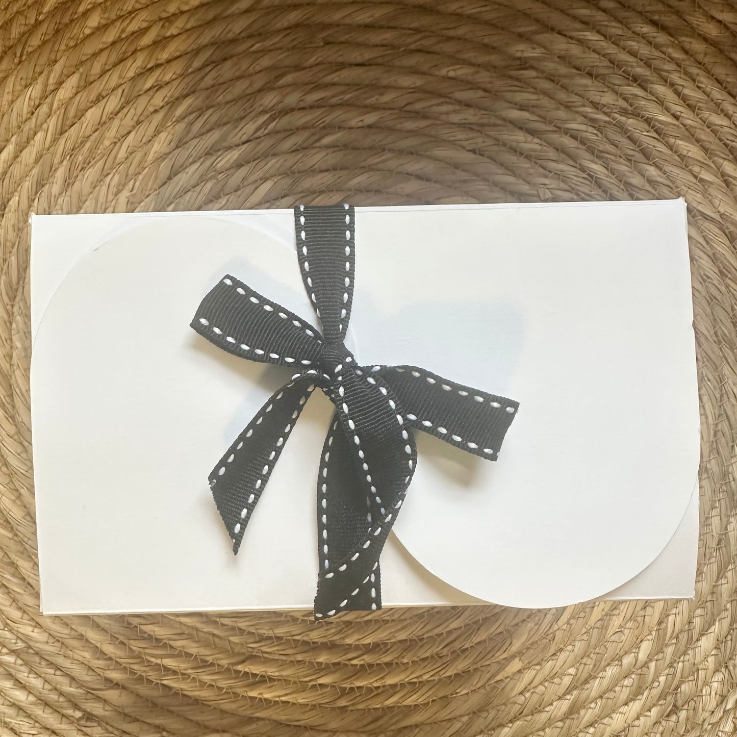 Winter Wonderland | Fresh Snowfall Light & Spark Gift Set — Candle + Matches